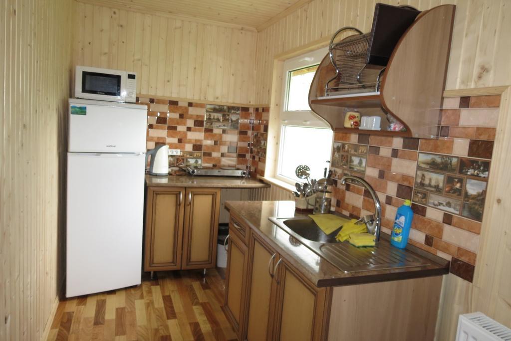 Bilyy Kamin Guest House Tatariv Room photo